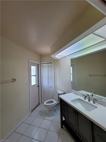 22 NE 13th  AVE, Cape Coral, FL 33909