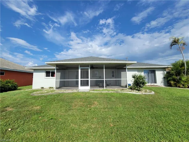 22 NE 13th  AVE, Cape Coral, FL 33909