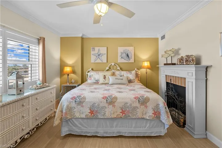 240  Seaview  CT, Marco Island, FL 34145
