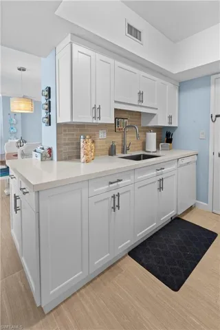 240  Seaview  CT, Marco Island, FL 34145