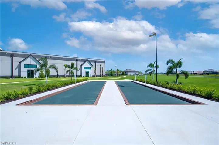 18651  Ives  DR, Estero, FL 33928