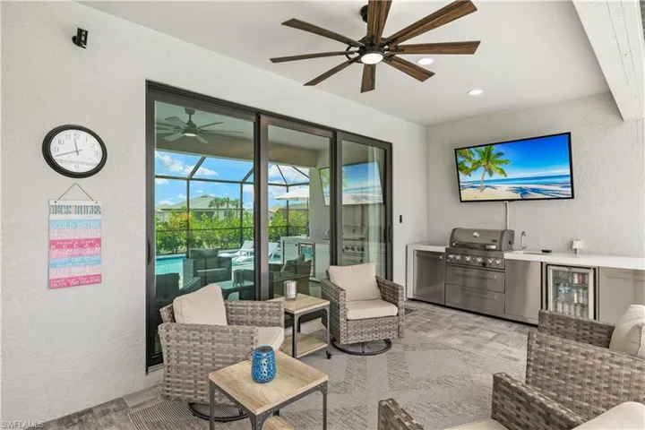18651  Ives  DR, Estero, FL 33928