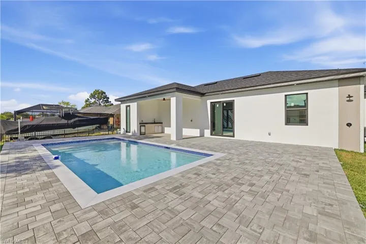 3113 NE Juanita  PL, Cape Coral, FL 33909