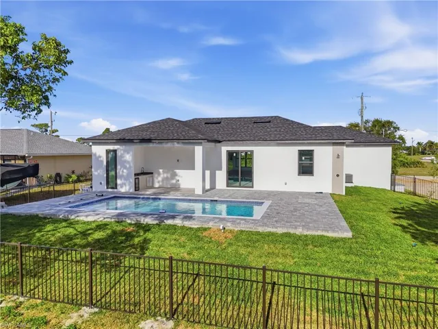 3113 NE Juanita  PL, Cape Coral, FL 33909