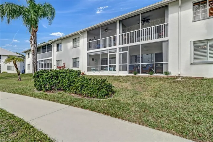 548 Belina DR # 1607, NAPLES FL 34104