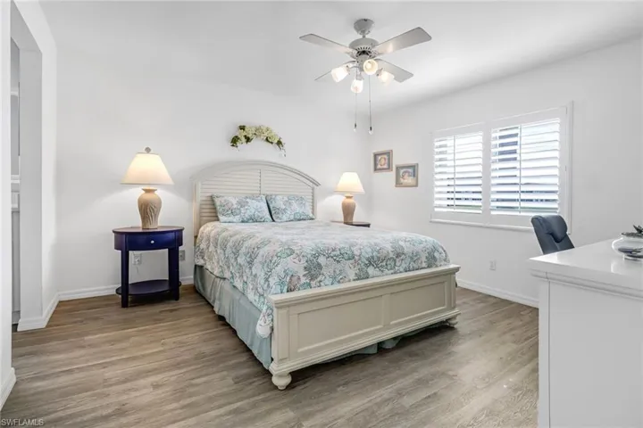 548 Belina DR # 1607, NAPLES FL 34104