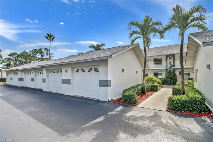 548 Belina DR # 1607, NAPLES FL 34104