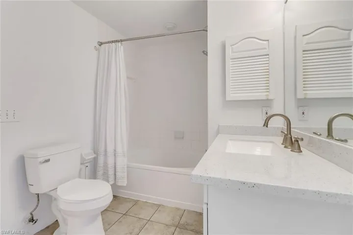 7965  Preserve  CIR, Naples, FL 34119