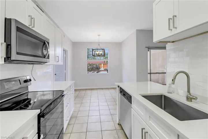 7965  Preserve  CIR, Naples, FL 34119