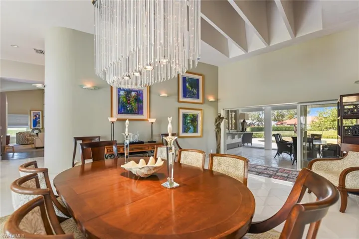Formal dining areas a beautiful area for entertaining.