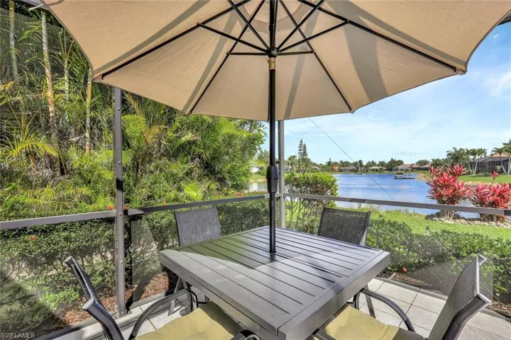 10898  Longshore W WAY, Naples, FL 34119