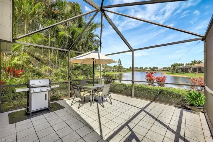 beautiful long-lake views from the lanai