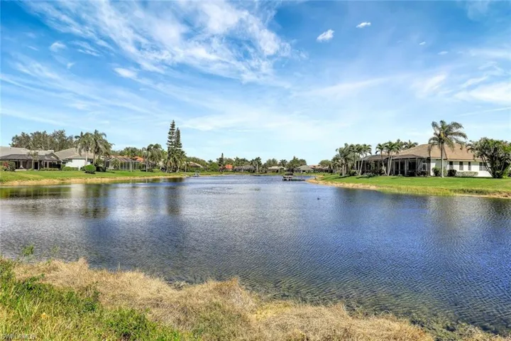 10898  Longshore W WAY, Naples, FL 34119