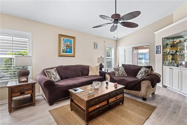 14936 Sterling Oaks Dr, Naples Fl 34110