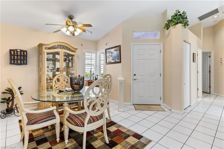14936 Sterling Oaks Dr, Naples Fl 34110