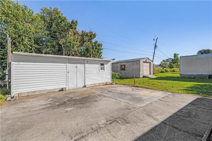 Storage shed