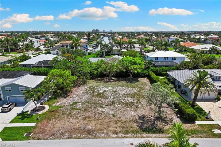 574 Tigertail Ct, Marco Island, Florida 34145