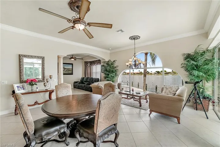 849 SE 3rd TER, CAPE CORAL FL 33990