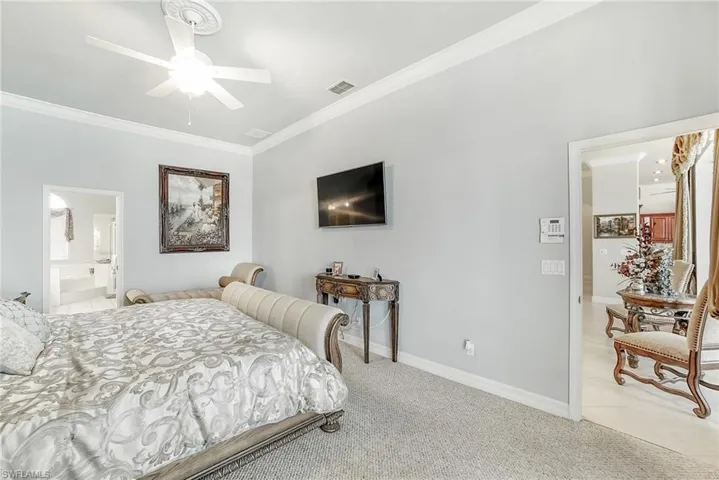 849 SE 3rd TER, CAPE CORAL FL 33990