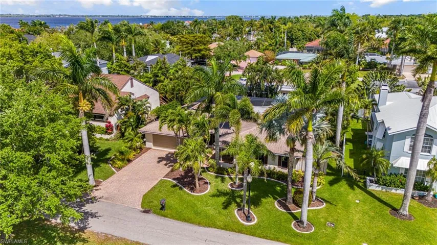 1307 Melaleuca Ln, Fort Myers Fl 33901