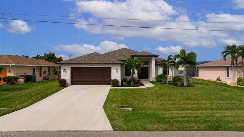 Welcome home to 1323 NE 2nd St. Cape Coral, FL 33909