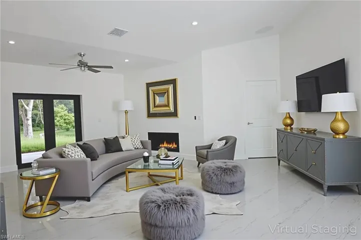407  Washington  AVE, Lehigh Acres, FL 33972