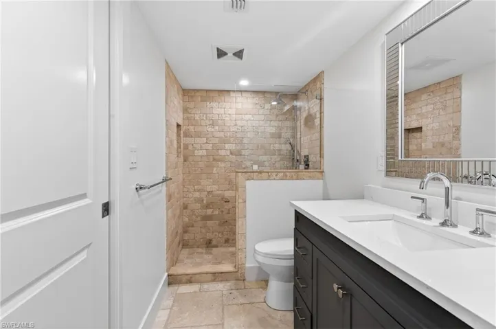 4092  Belair  LN, Naples, FL 34103