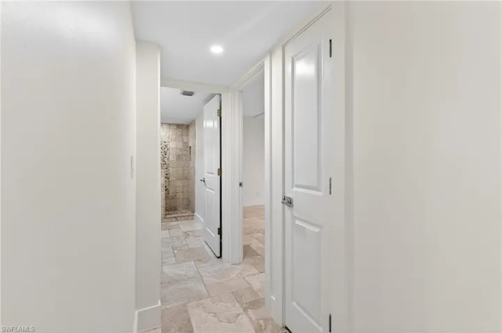 4092  Belair  LN, Naples, FL 34103
