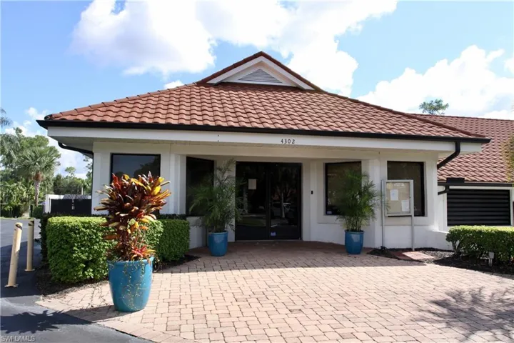 Royal Wood Golf Pro-Shop
