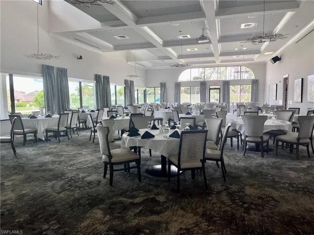Restaurant/Dining Area in Royal Wood Clubhouse