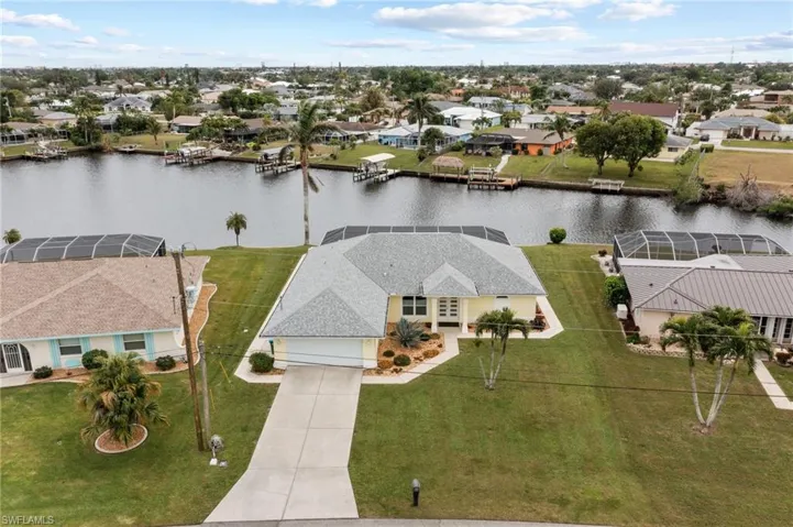 516 Se 31st Ter, Cape Coral Fl 33904