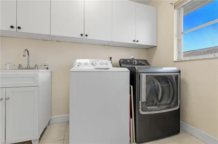 Indoor Laundry Room
