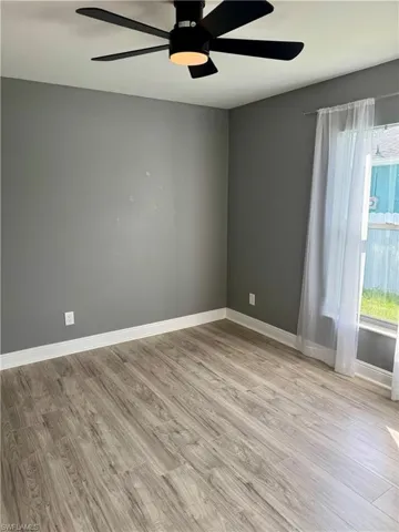 4305 Ne 20th Pl, Cape Coral, Florida 33909