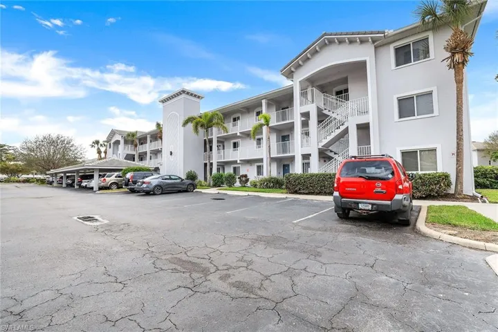 7822  Great Heron  WAY, Naples, FL 34104