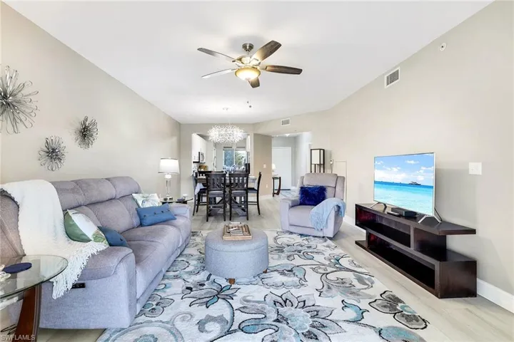 7822  Great Heron  WAY, Naples, FL 34104