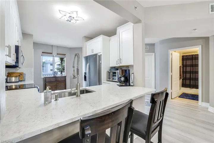 7822  Great Heron  WAY, Naples, FL 34104