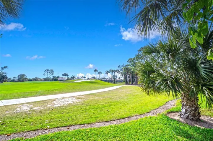 7563  Moorgate Point  WAY, Naples, FL 34113