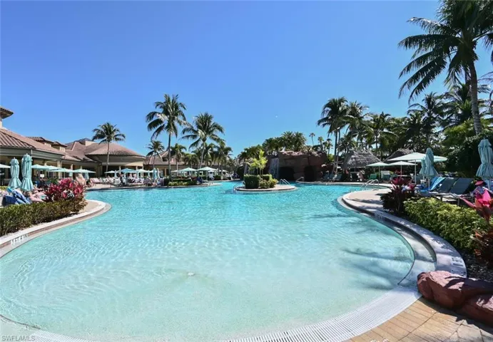 7563  Moorgate Point  WAY, Naples, FL 34113