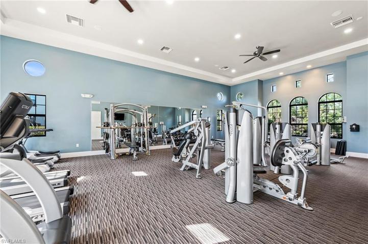 15153 Palmer Lake CIR # 103, NAPLES FL 34109
