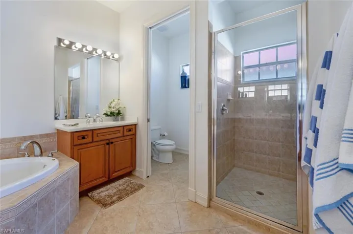 3580 Corinthian WAY, NAPLES FL 34105