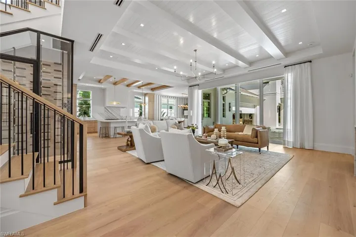 3277 Gordon Dr, Naples Fl 34102