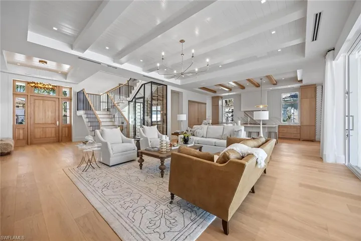 3277 Gordon Dr, Naples Fl 34102