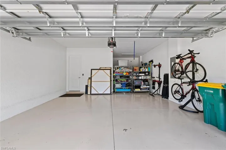 9515 Campanile Cir, Naples, Florida 34114