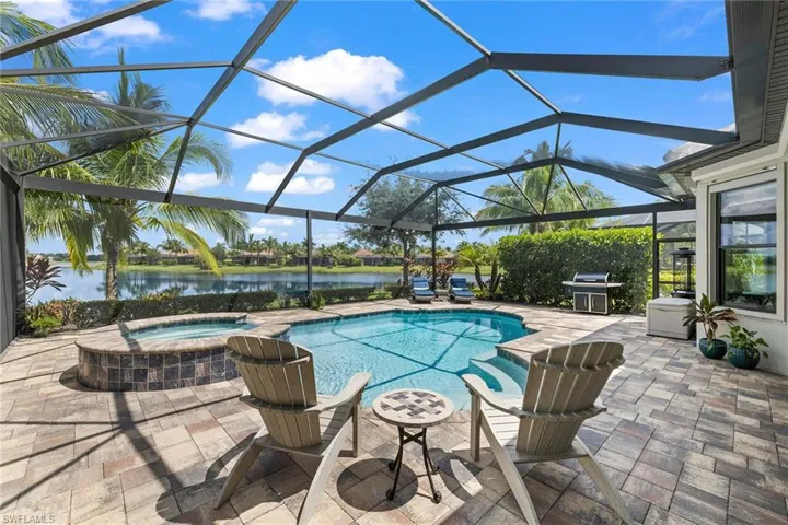 9515 Campanile Cir, Naples, Florida 34114