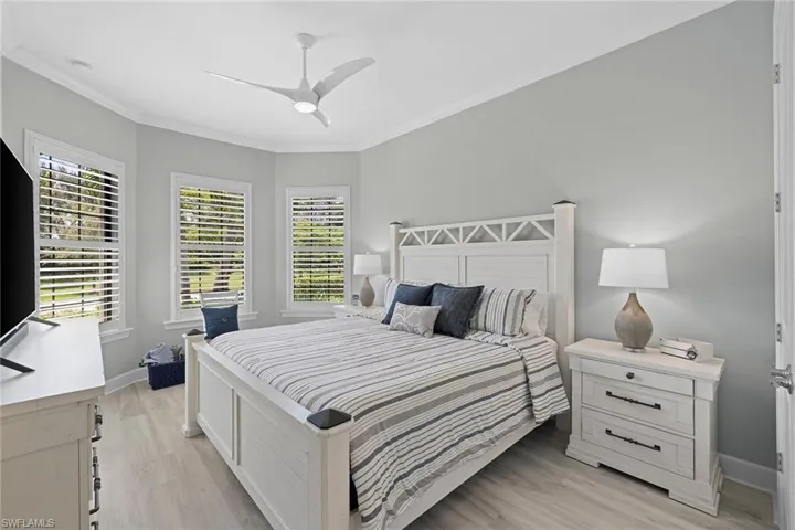 9515 Campanile Cir, Naples, Florida 34114