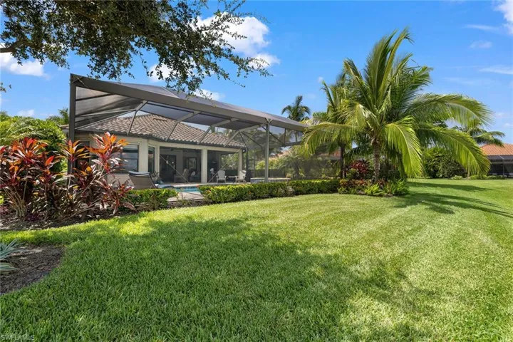9515 Campanile Cir, Naples, Florida 34114