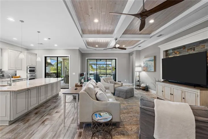 9515 Campanile Cir, Naples, Florida 34114