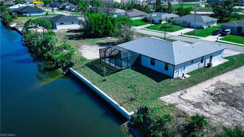 2305 SW 32nd ST, CAPE CORAL FL 33914