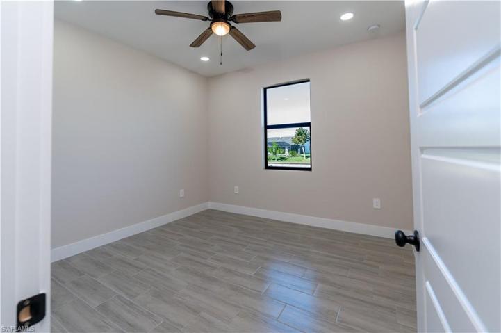 2305 SW 32nd ST, CAPE CORAL FL 33914