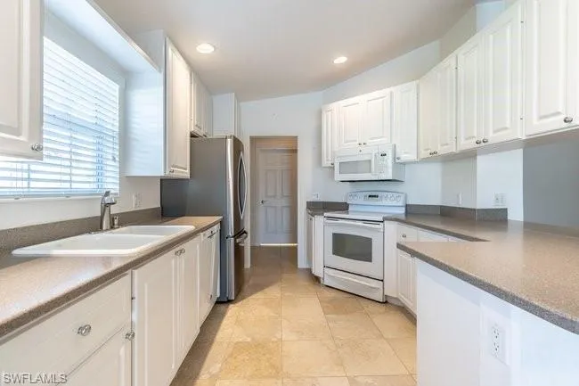 7872 Umberto Ct, Naples, Florida 34114